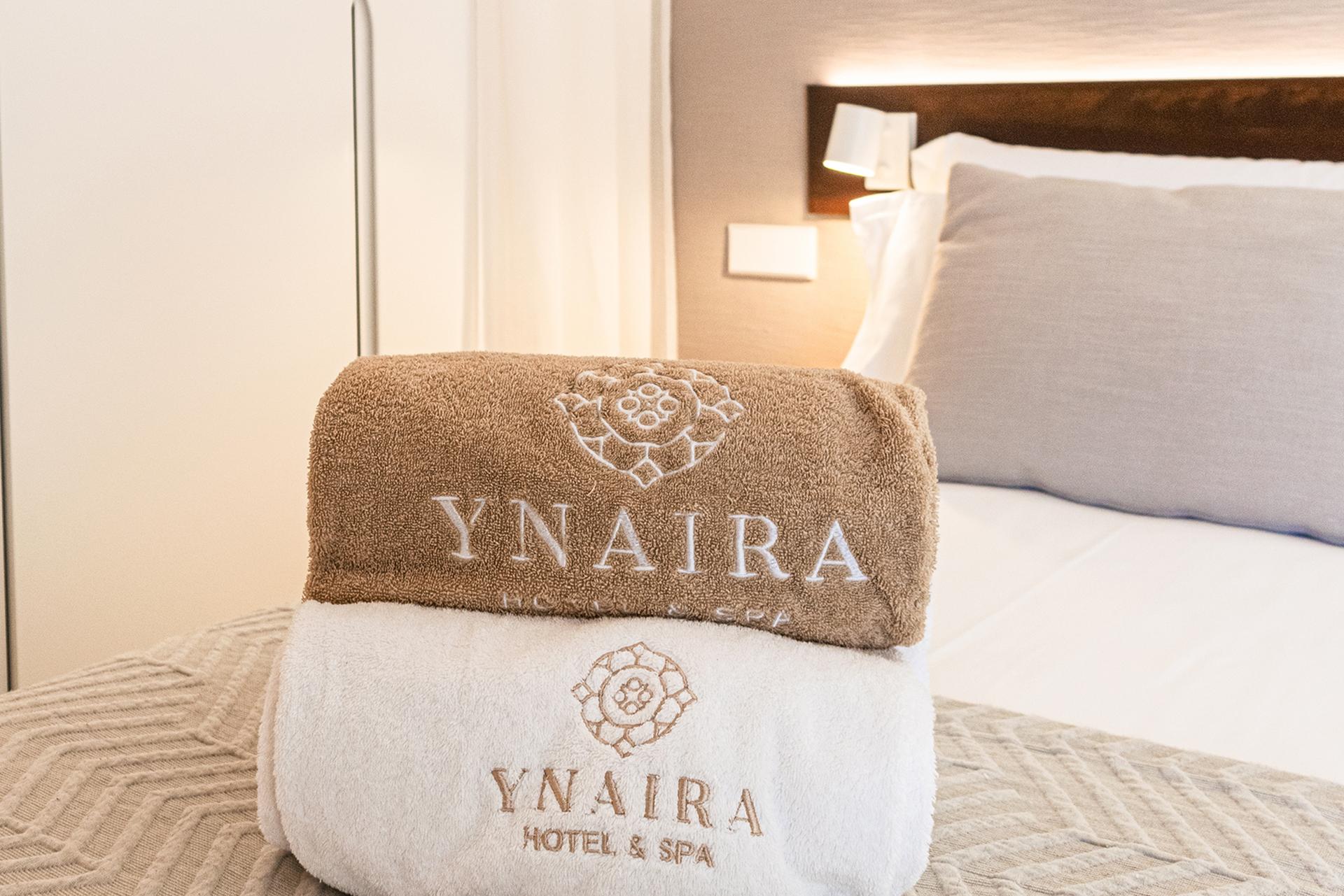 Ynaira Hotel & Spa Ariany Buitenkant foto